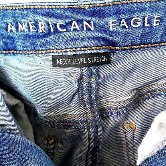 American Eagle Super Hi-Rise Distressed Blue Jeggings Size 6 Regular - Picture 7 of 9